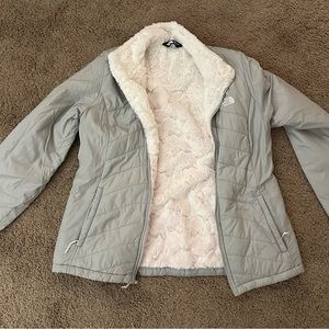 Women’s North Face winter puffer, fur lined.